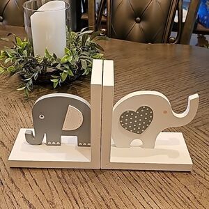 Wooden elephant bookends